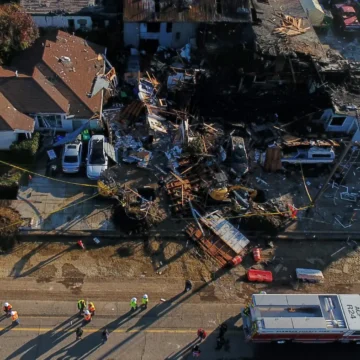 gas-blast Six injured as gas explosion levels home in Hayward, California